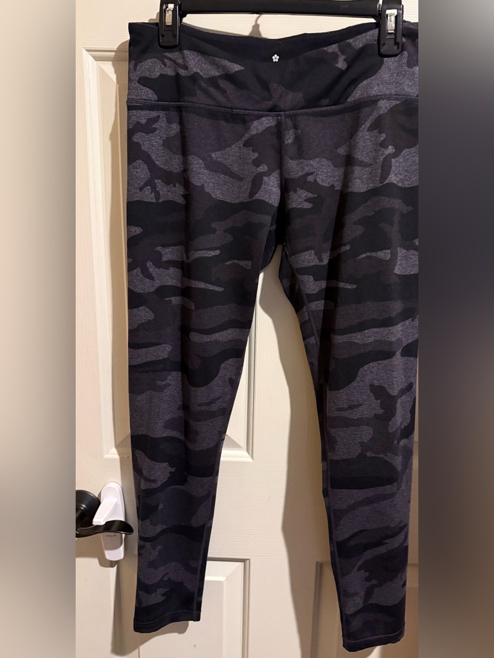 Tuff Athletics Black & Gray Camo Leggings